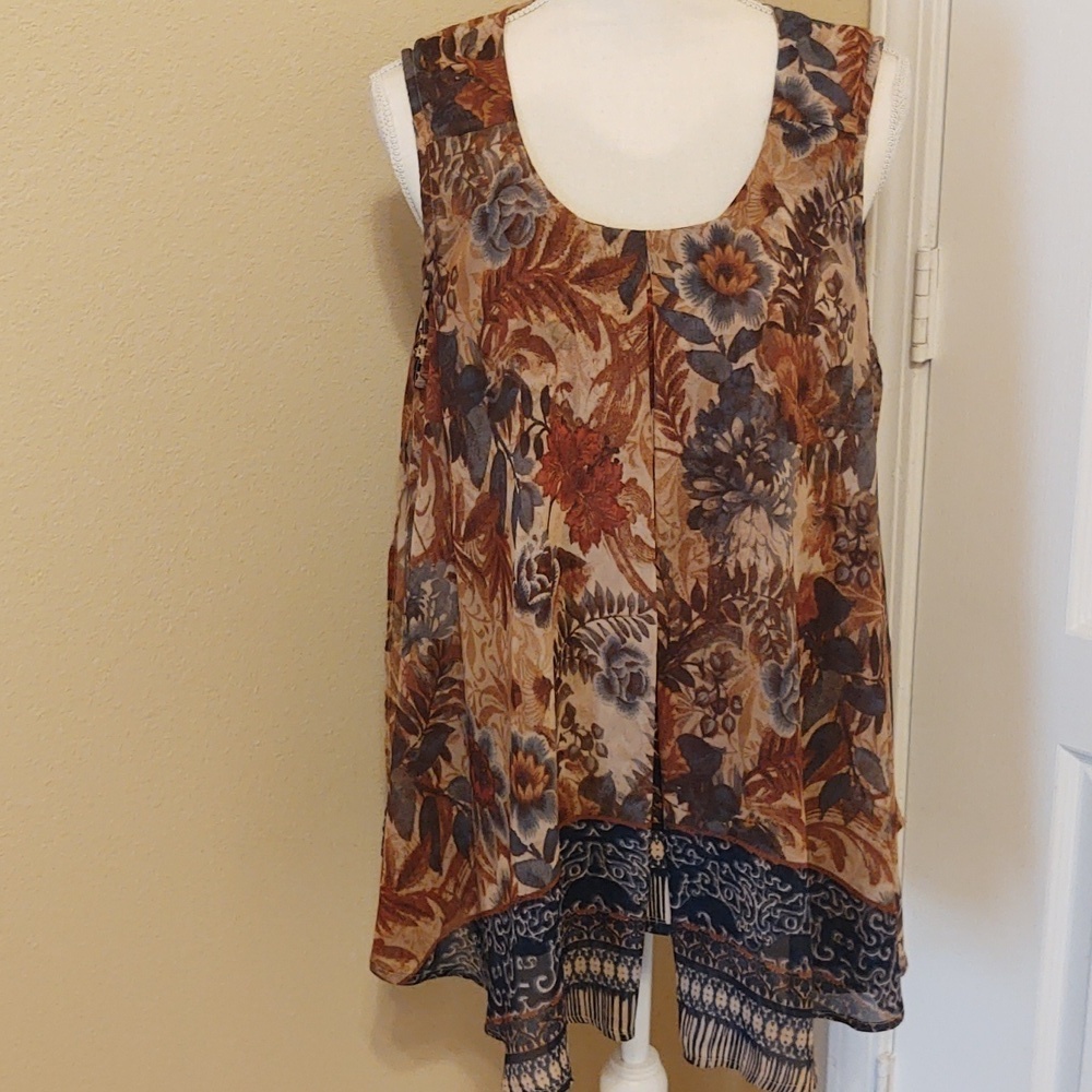 New Directions Ladies Sleeveless Blouse with Chiffon Overlay